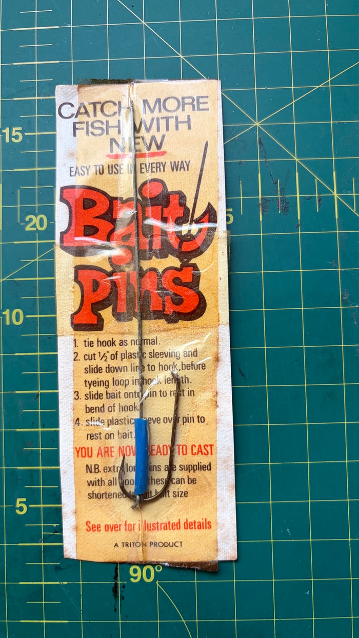 Vintage Triton Bait Pins – Sea Fishing Bait Presentation System – Collectable